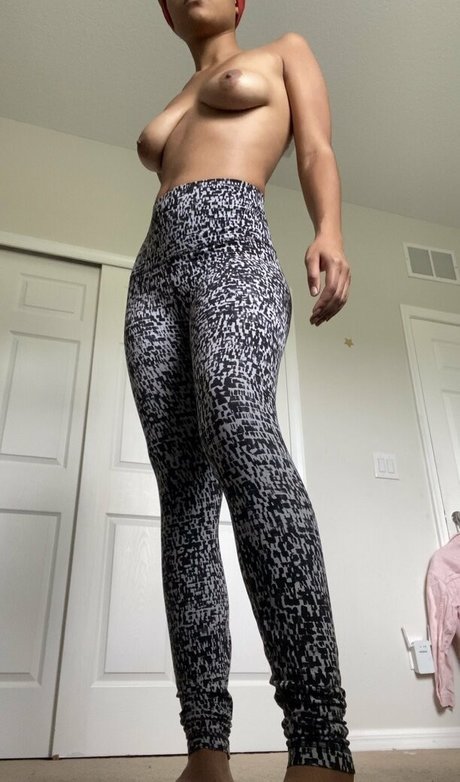 holymacre onlyfans leaks porn