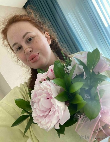 yolaflimes onlyfans leak ass