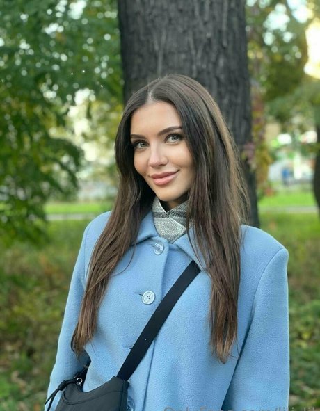 black onlyfans top image