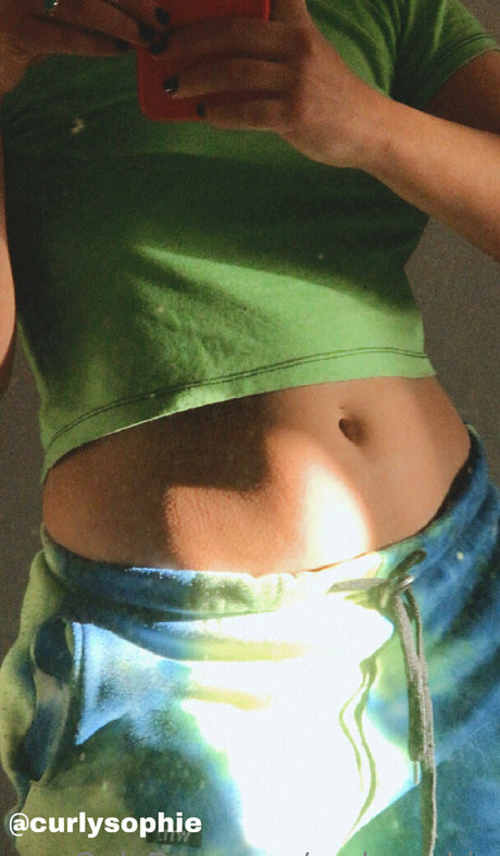 curlysophie naked onlyfans leaked