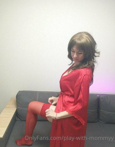 play with mommyy fans only