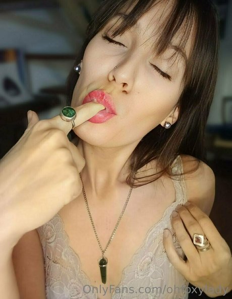 ohfoxylady onlyfans tits