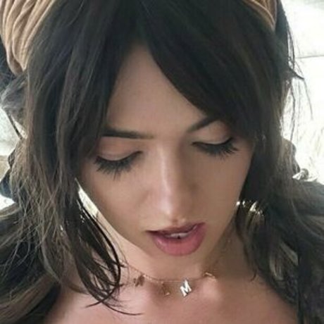 urbestfriendsgf onlyfans boobs