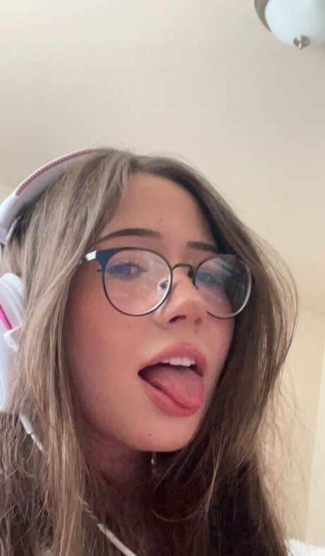 AliciaJade nude onlyfans leaked