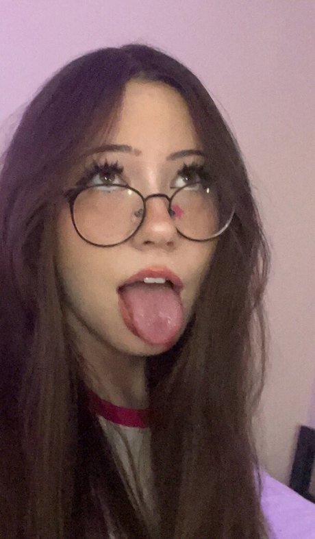 AliciaJade nude on onlyfans