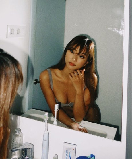 licking pussy onlyfans top pic