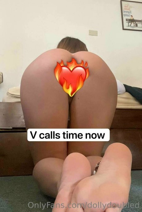 dollydoubled onlyfans model
