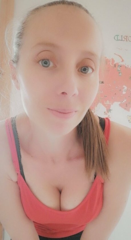 naughtyannmarie only fans pic