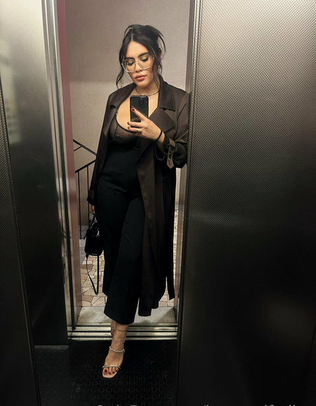 housewifediva onlyfans public photos