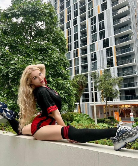 Anna Contortionist onlyfans leakes