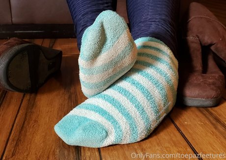 toepazfeetures leaked onlyfans pictures