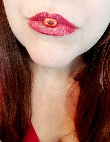 toepazfeetures onlyfans striptease