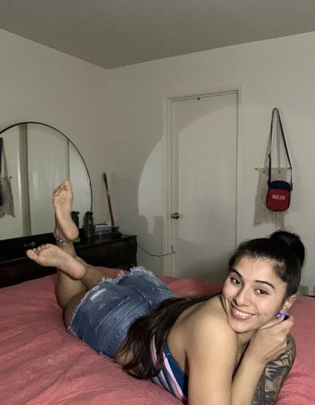 solidgoddesss97 is on onlyfans