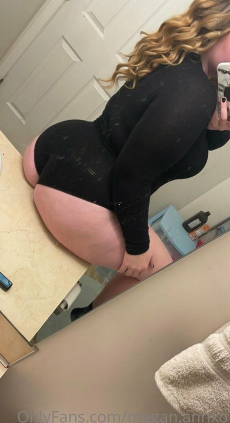 megan annxo nude onlyfans leaks