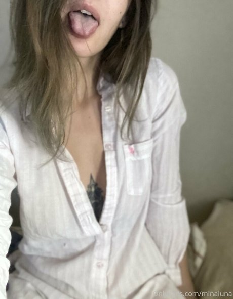 minaluna onlyfans xxx