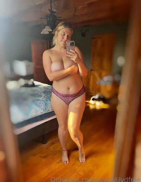 misslilydd onlyfans naked