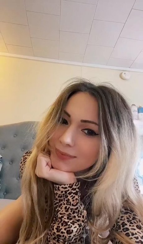 Little Momma onlyfans nude tits