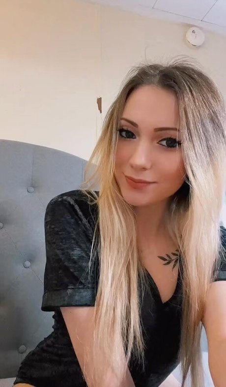 Little Momma onlyfans sextape