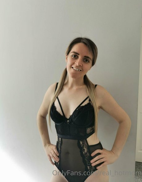 hot1989mom onlyfans page