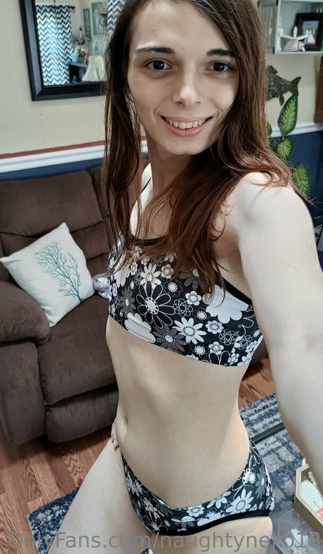 naughtyneko18 ass onlyfans