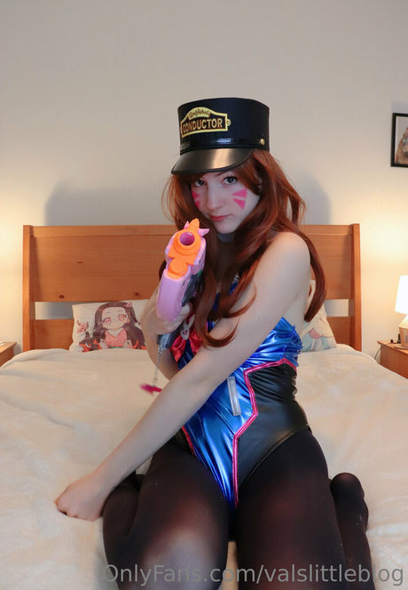 whore wife onlyfans art naked portrait