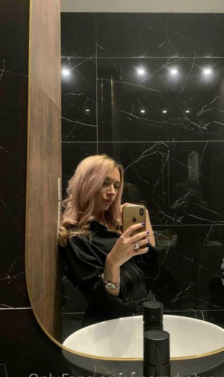 merrybabyy onlyfans leaked