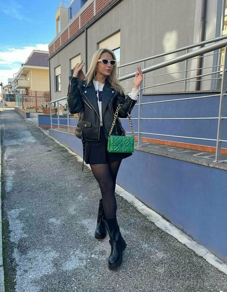 merrybabyy leak only fans