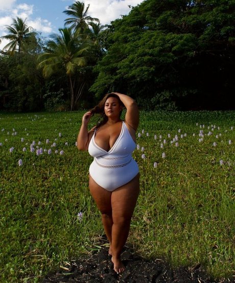 Nicole Denise Johansson onlyfans desnuda