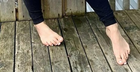 solesworthsaving onlyfans xxx