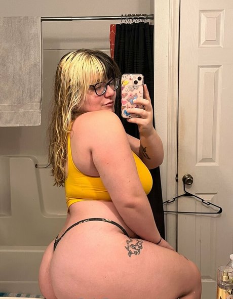 realcococash onlyfans model