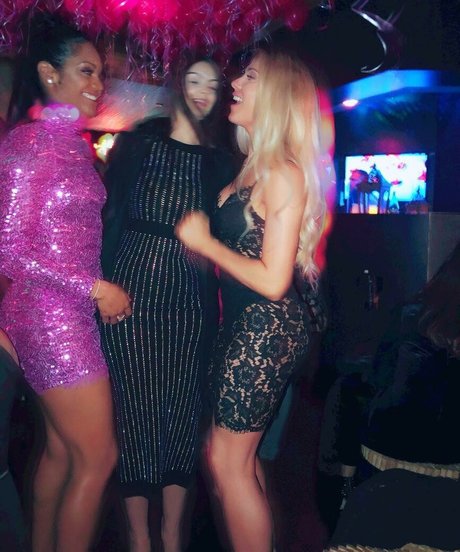 Dezmin Schubel only fans free