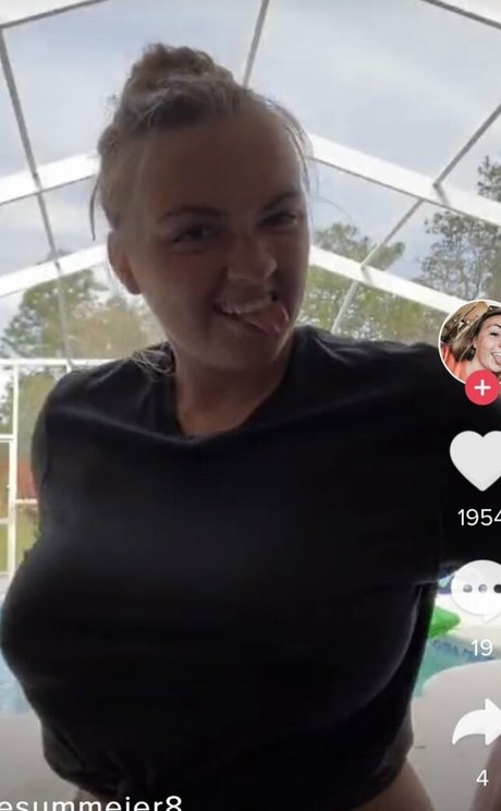 Raelyne Summeier onlyfans leaked xxx