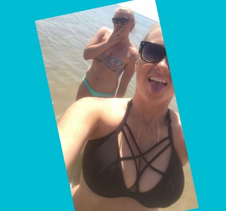 Raelyne Summeier onlyfans leaks naked