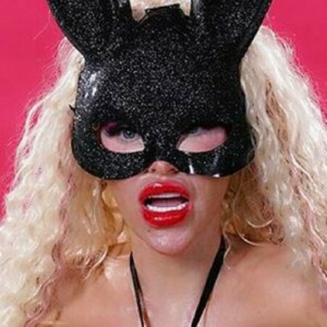 amanda lovelie naked on onlyfans