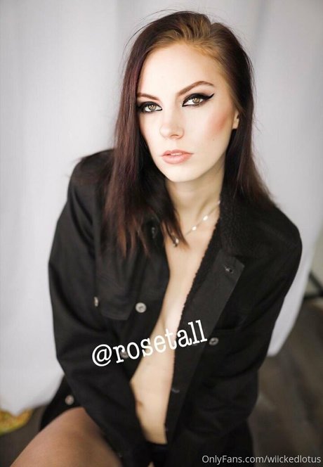 wiickedlotus onlyfans pic