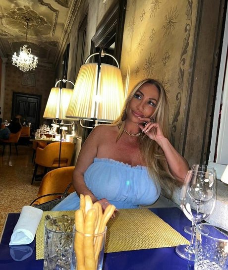 Mara Traversi onlyfans porn leaked