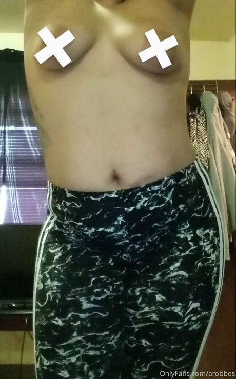 arobbes onlyfans porn nude