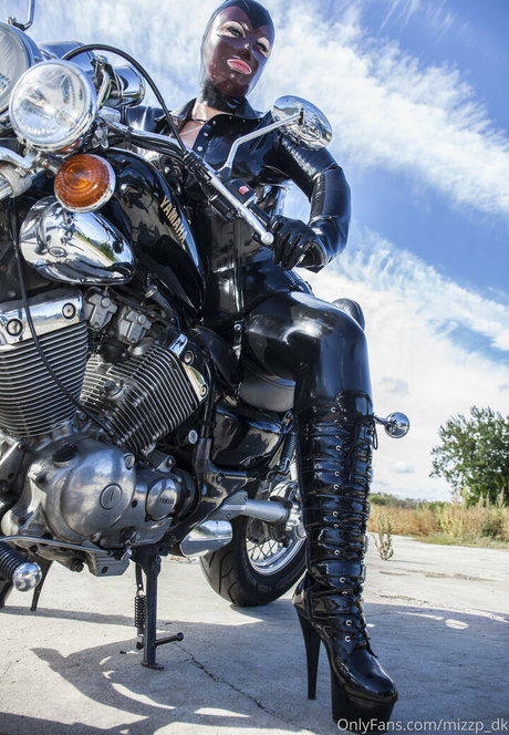 mizzp dk naked onlyfans leak