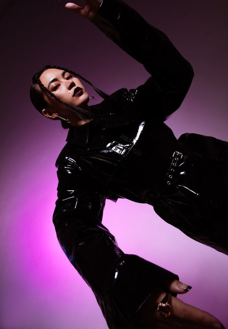 Jessica Yu Li Henwick new onlyfans leak