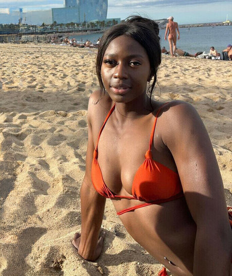 Khaddi Sagnia onlyfans leak