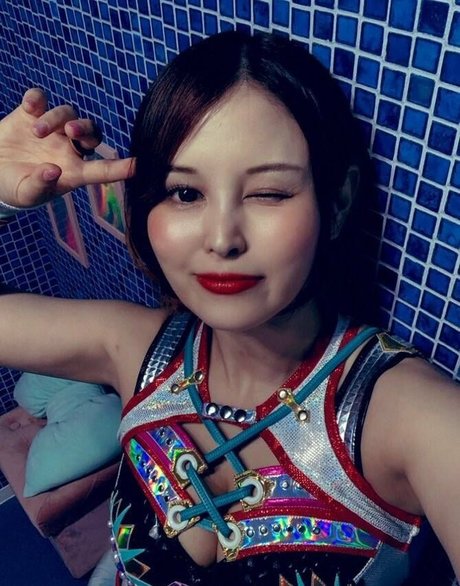 WomenJoshi onlyfans nude