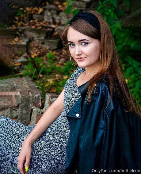 helenlittlerose nudes only fans