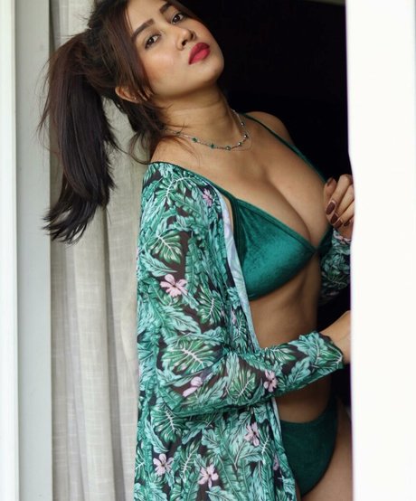 Sofia Ansari onlyfans leaks naked