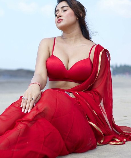 Sofia Ansari onlyfans star