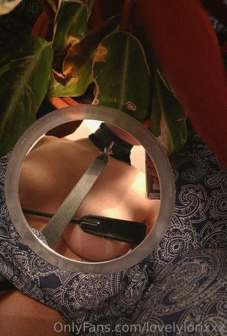 lovelylorixxx onlyfans leakd