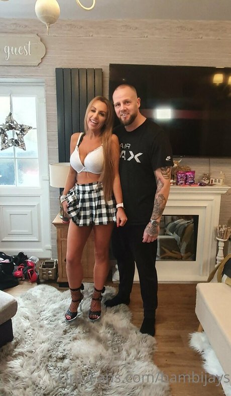 bambijays onlyfans model photo