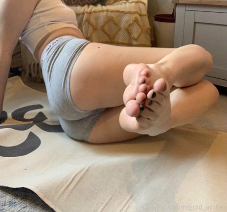 solesofgolduk porn only fans