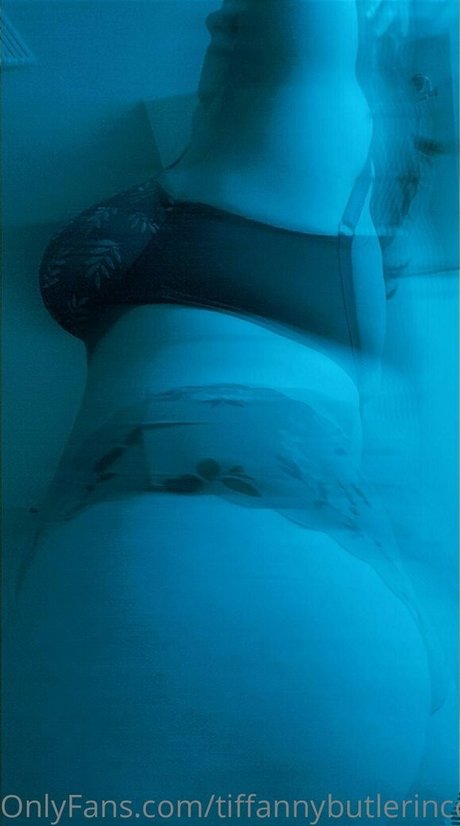 tiffannybutlerincognito onlyfans desnuda