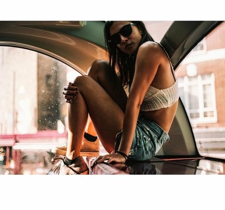 Aylin Tezel onlyfans archives