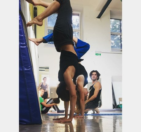 Aylin Tezel joi onlyfans